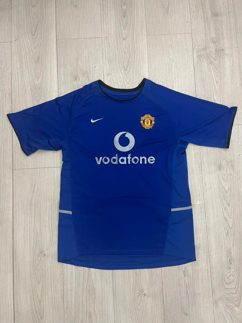 manchester united 2002/03 away retro tee
