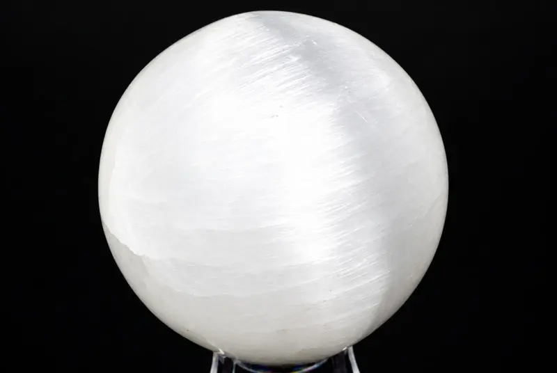 Selenite sphere – 70-80mm